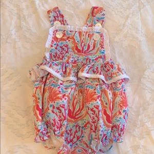 Coral bubble apron romper